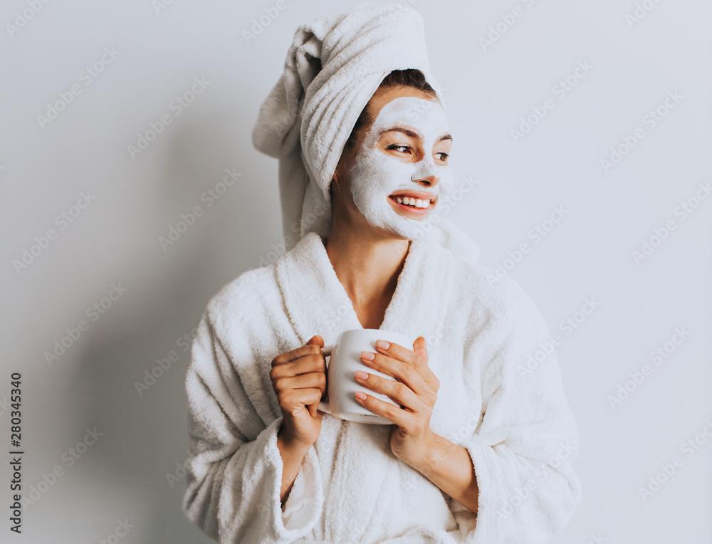 A Nighttime Routine for Glass Skin. Including textured skin!