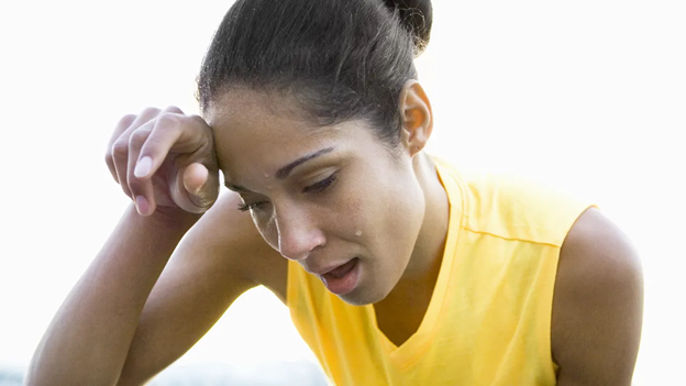 Does Sweat Irritate Dry Skin and Body Acne?