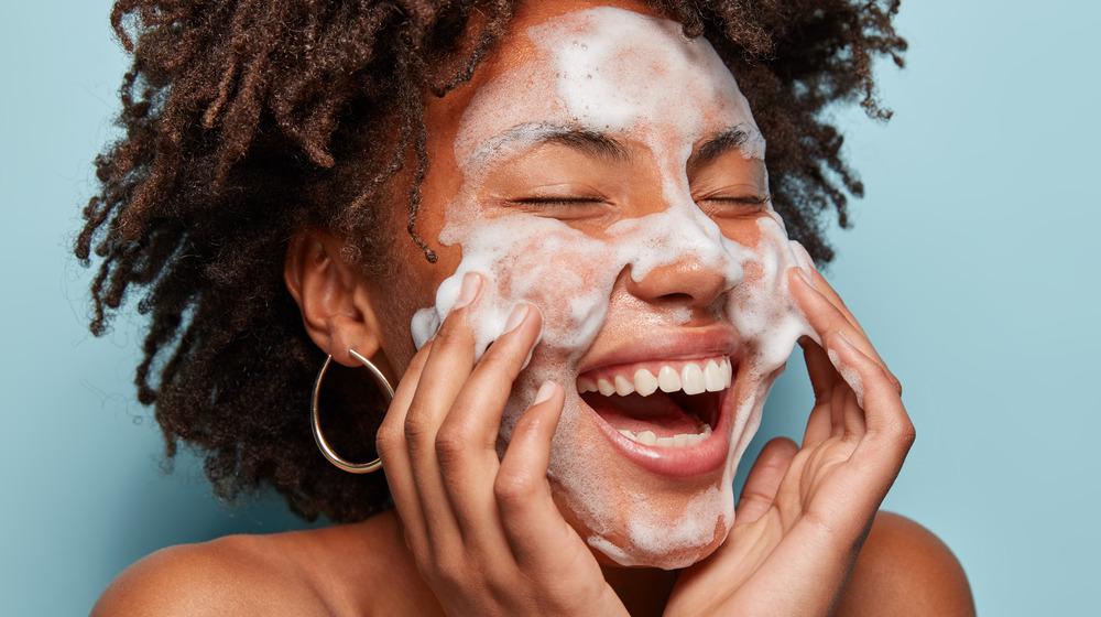The 3 Best Cleansing Products for Acne-prone Skin