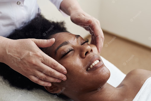 Indicators on Deep Cleansing Facial Near Me You Need To Know