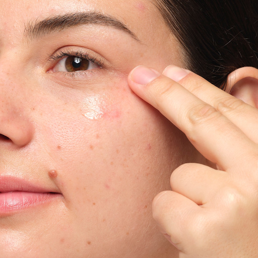 Cassandra Tried The Ordinary's NEW Multi Peptide Eye Cream For A Month & This Is What It Did To Her Face ...