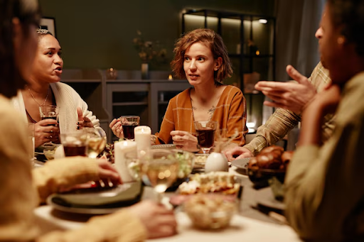 Your Self Care Guide for Navigating Holiday Dinners